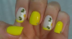 Unhas Decoradas amarelas